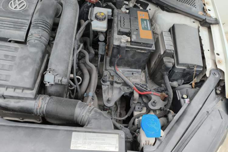 Used Volkswagen Golf 2016 230TSI Automatic Comfort Version Engine Bay Left