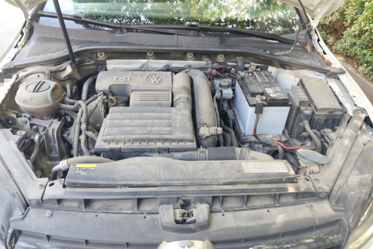 Used Volkswagen Golf 2016 1.4TSI Automatic R-Line Engine Bay