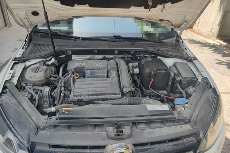 Used Volkswagen Golf 2016 230TSI Automatic Luxury Version Engine Bay