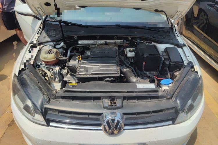 Used Volkswagen Golf 2016 1.6L Automatic Comfort Model Engine Bay