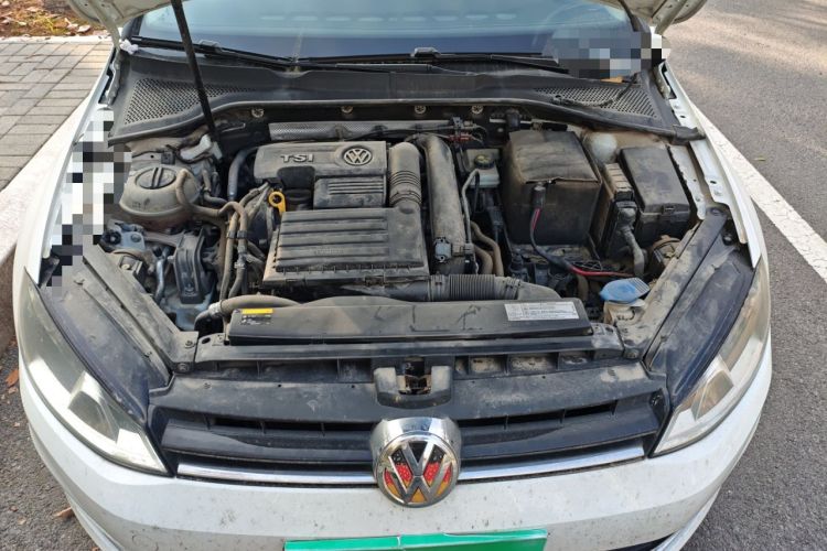 Used Volkswagen Golf 2016 230TSI Automatic Luxury Version Engine Bay