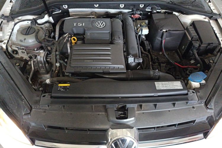Used Volkswagen Golf 2016 230TSI Automatic Comfort Version Engine Bay