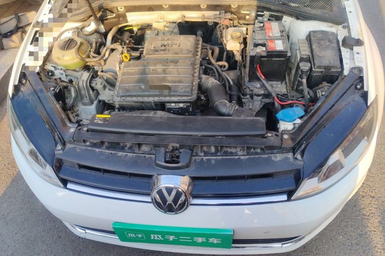 Used Volkswagen Golf 2016 1.6L Automatic Comfort Model Engine Bay