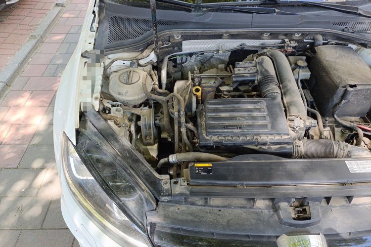 Used Volkswagen Golf 2016 1.4TSI Automatic R-Line Engine Bay Right