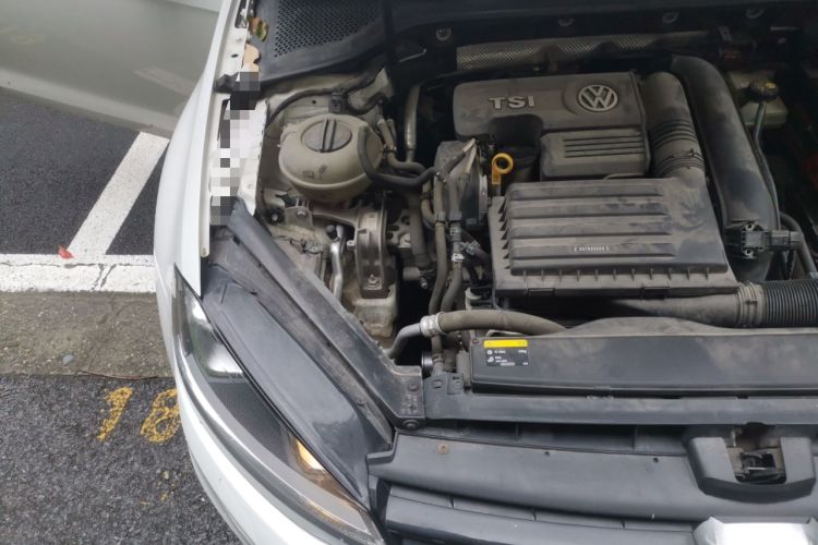 Used Volkswagen Golf 2016 1.4 TSI 25th Anniversary Edition Engine Bay Right
