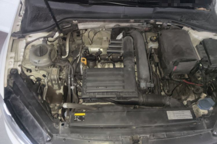 Used Volkswagen Golf 2016 1.4TSI Automatic R-Line Engine Bay Right