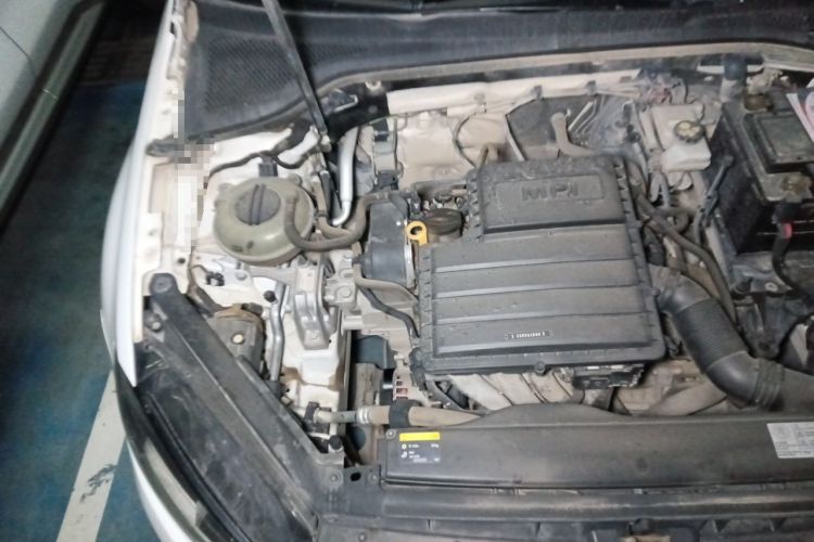 Used Volkswagen Golf 2016 1.6L Automatic Comfort Model Engine Bay Right