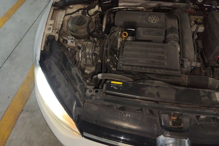 Used Volkswagen Golf 2016 280TSI Automatic Flagship Model Engine Bay Right