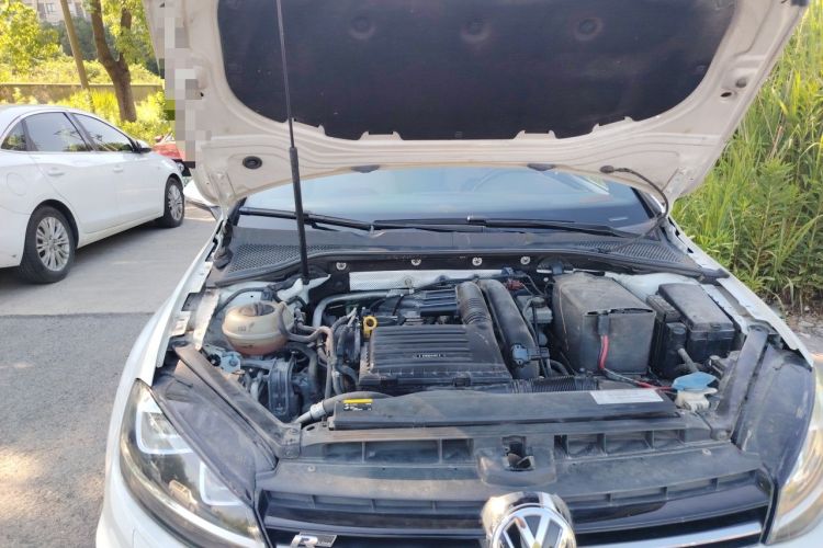 Used Volkswagen Golf 2016 1.4TSI Automatic R-Line Engine Bay Right