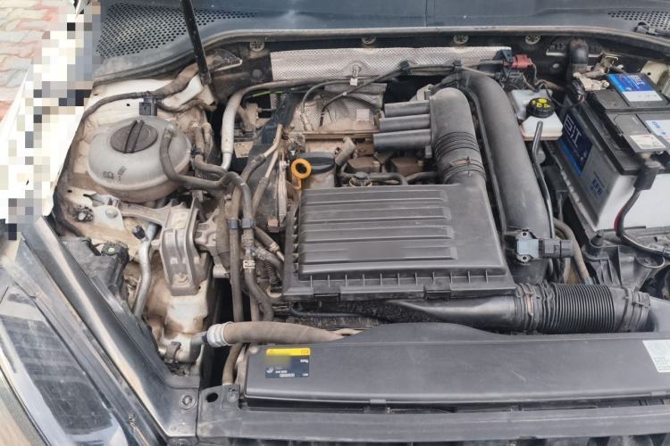 Used Volkswagen Golf 2016 1.4TSI Automatic R-Line Engine Bay Right