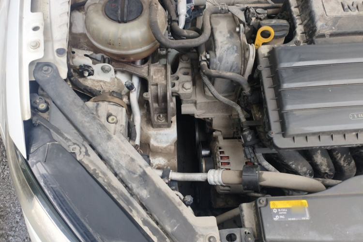 Used Volkswagen Golf 2016 1.6L Automatic Comfort Model Engine Bay Right