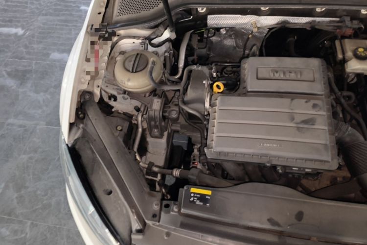 Used Volkswagen Golf 2016 1.6L Automatic Comfort Model Engine Bay Right