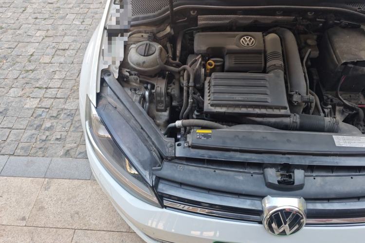 Used Volkswagen Golf 2016 1.4 TSI 25th Anniversary Edition Engine Bay Right