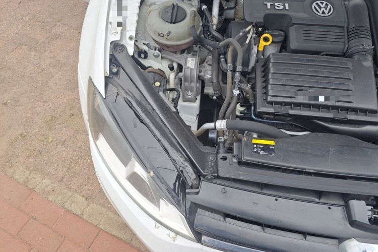 Used Volkswagen Golf 2016 230TSI Automatic Comfort Version Engine Bay Right