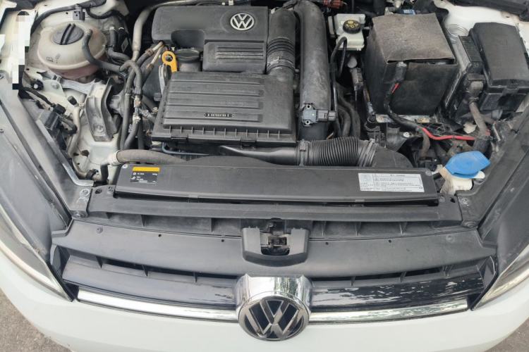 Used Volkswagen Golf 2016 230TSI Automatic Comfort Version Engine Bay