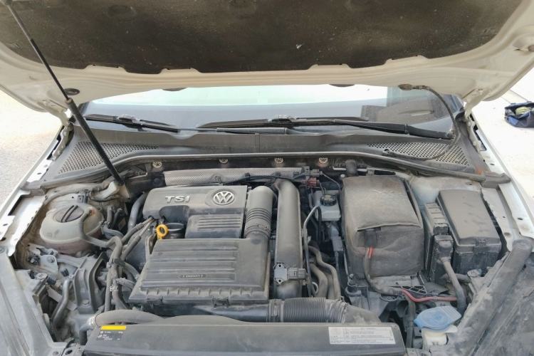 Used Volkswagen Golf 2016 1.4TSI Automatic R-Line Engine Bay