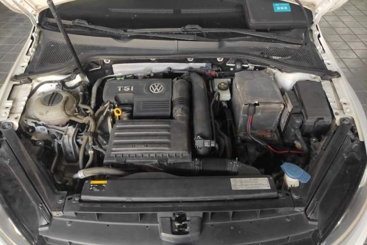Used Volkswagen Golf 2016 1.4 TSI 25th Anniversary Edition Engine Bay