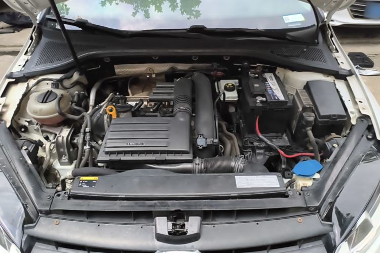 Used Volkswagen Golf 2016 230TSI Automatic Comfort Version Engine Bay
