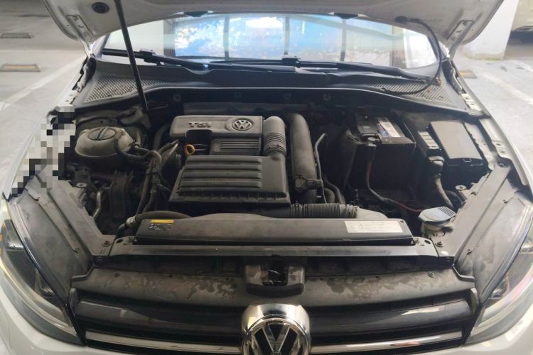 Used Volkswagen Golf 2016 1.4 TSI 25th Anniversary Edition Engine Bay