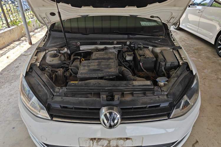 Used Volkswagen Golf 2016 1.6L Automatic Comfort Model Engine Bay