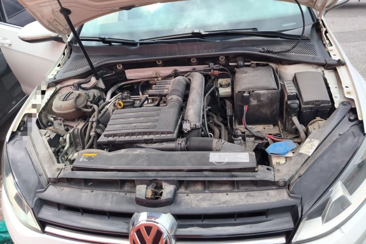 Used Volkswagen Golf 2016 230TSI Automatic Comfort Version Engine Bay
