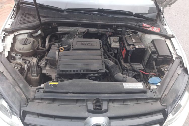 Used Volkswagen Golf 2016 1.6L Automatic Comfort Model Engine Bay