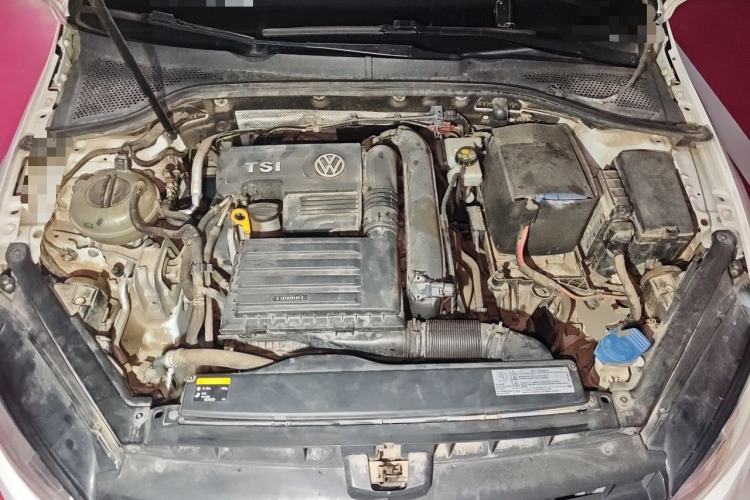 Used Volkswagen Golf 2016 230TSI Automatic Luxury Version Engine Bay