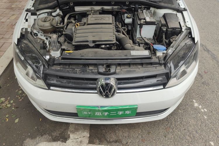 Used Volkswagen Golf 2016 1.6L Automatic Comfort Model Engine Bay