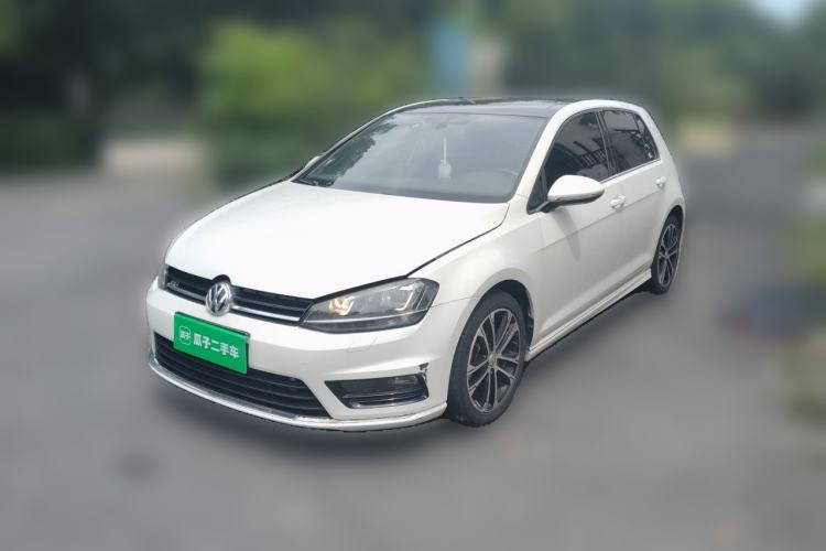 Used Volkswagen Golf 2016 1.4TSI Automatic R-Line Guazi used car, China used car export, Used car for sale, Used Volkswagen cars, Cheapest cars for sale