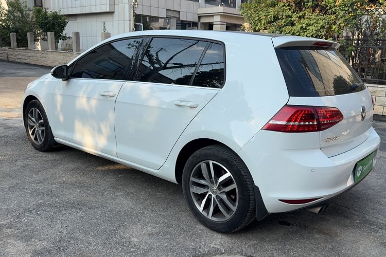 Used Volkswagen Golf 2016 230TSI Automatic Luxury Version Exterior 1