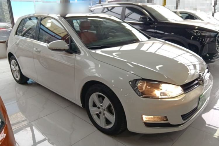 Used Volkswagen Golf 2016 230TSI Automatic Comfort Version Exterior 1