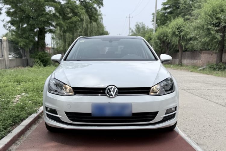Used Volkswagen Golf 2016 230TSI Automatic Luxury Version Exterior 1