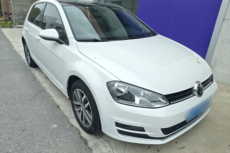 Used Volkswagen Golf 2016 230TSI Automatic Luxury Version Exterior 2