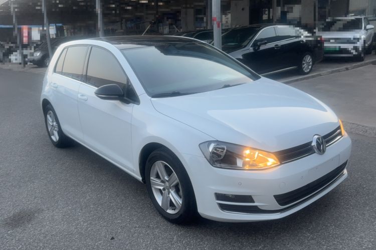 Used Volkswagen Golf 2016 1.6L Automatic Comfort Model Exterior 2