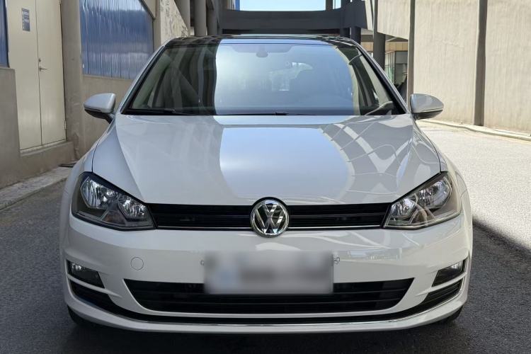 Used Volkswagen Golf 2016 230TSI Automatic Luxury Version Exterior 2