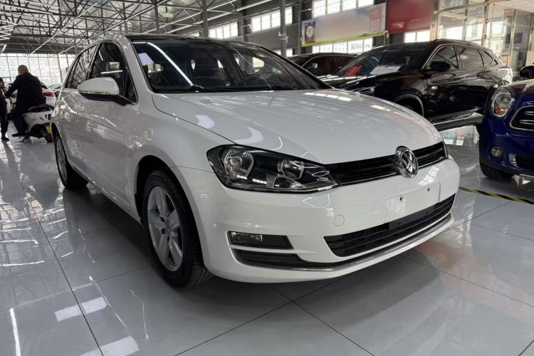 Used Volkswagen Golf 2016 230TSI Automatic Comfort Version Exterior 2