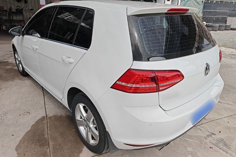 Used Volkswagen Golf 2016 230TSI Automatic Comfort Version Exterior 2