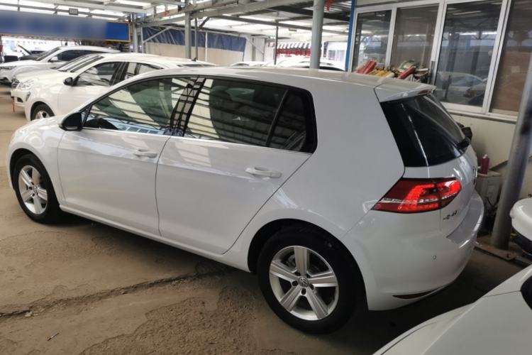 Used Volkswagen Golf 2016 1.6L Automatic Comfort Model Exterior 2