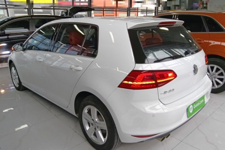 Used Volkswagen Golf 2016 230TSI Automatic Comfort Version Exterior 2