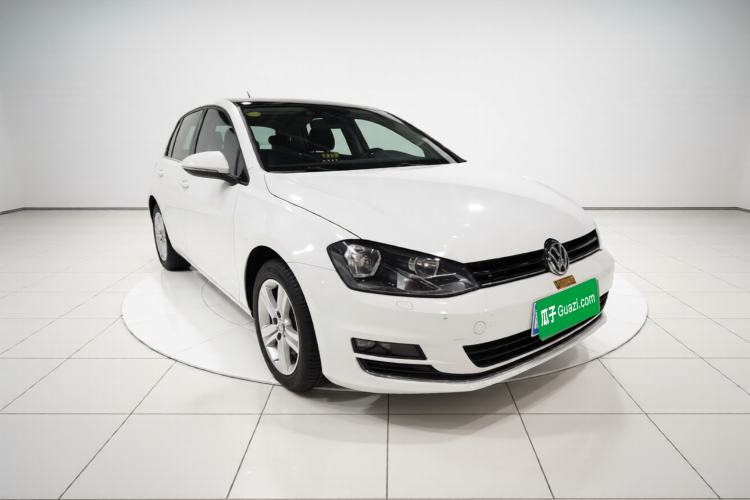 Used Volkswagen Golf 2016 230TSI Automatic Comfort Version Exterior 2