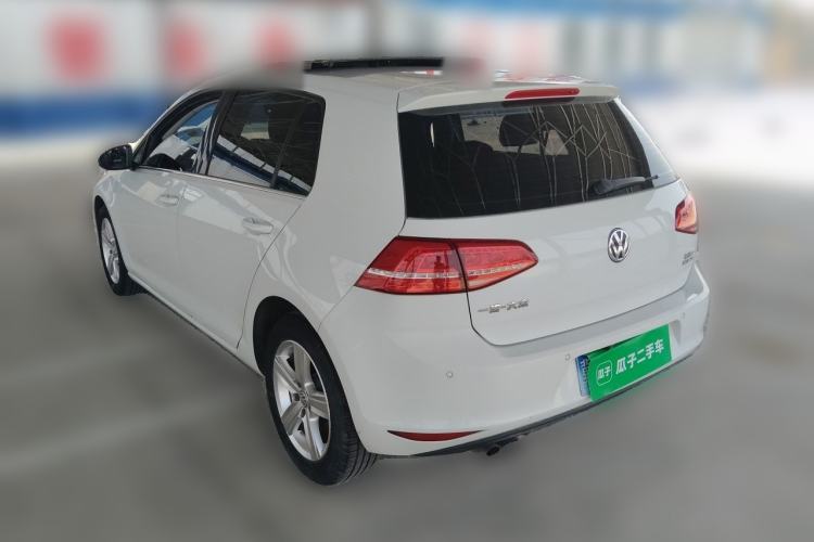 Used Volkswagen Golf 2016 230TSI Automatic Comfort Version Exterior 2
