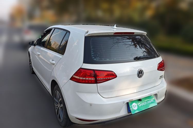 Used Volkswagen Golf 2016 230TSI Automatic Luxury Version Exterior 3