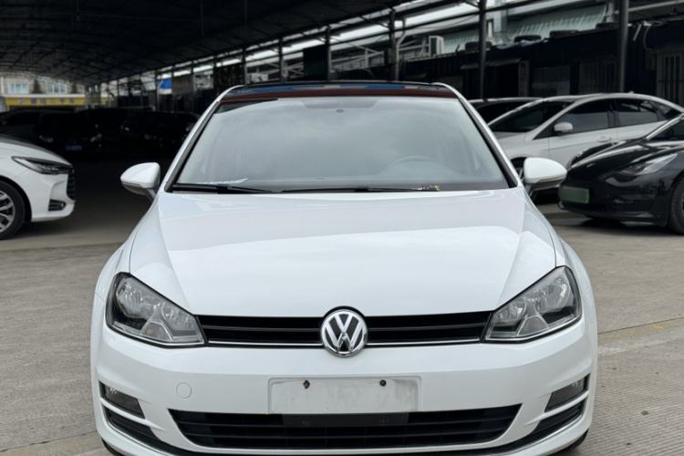 Used Volkswagen Golf 2016 230TSI Automatic Comfort Version Exterior 4