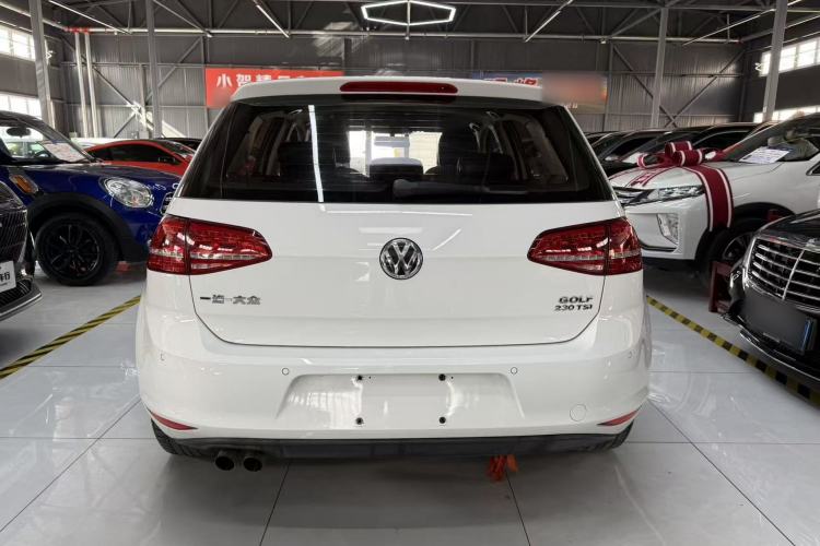 Used Volkswagen Golf 2016 230TSI Automatic Comfort Version Exterior 4