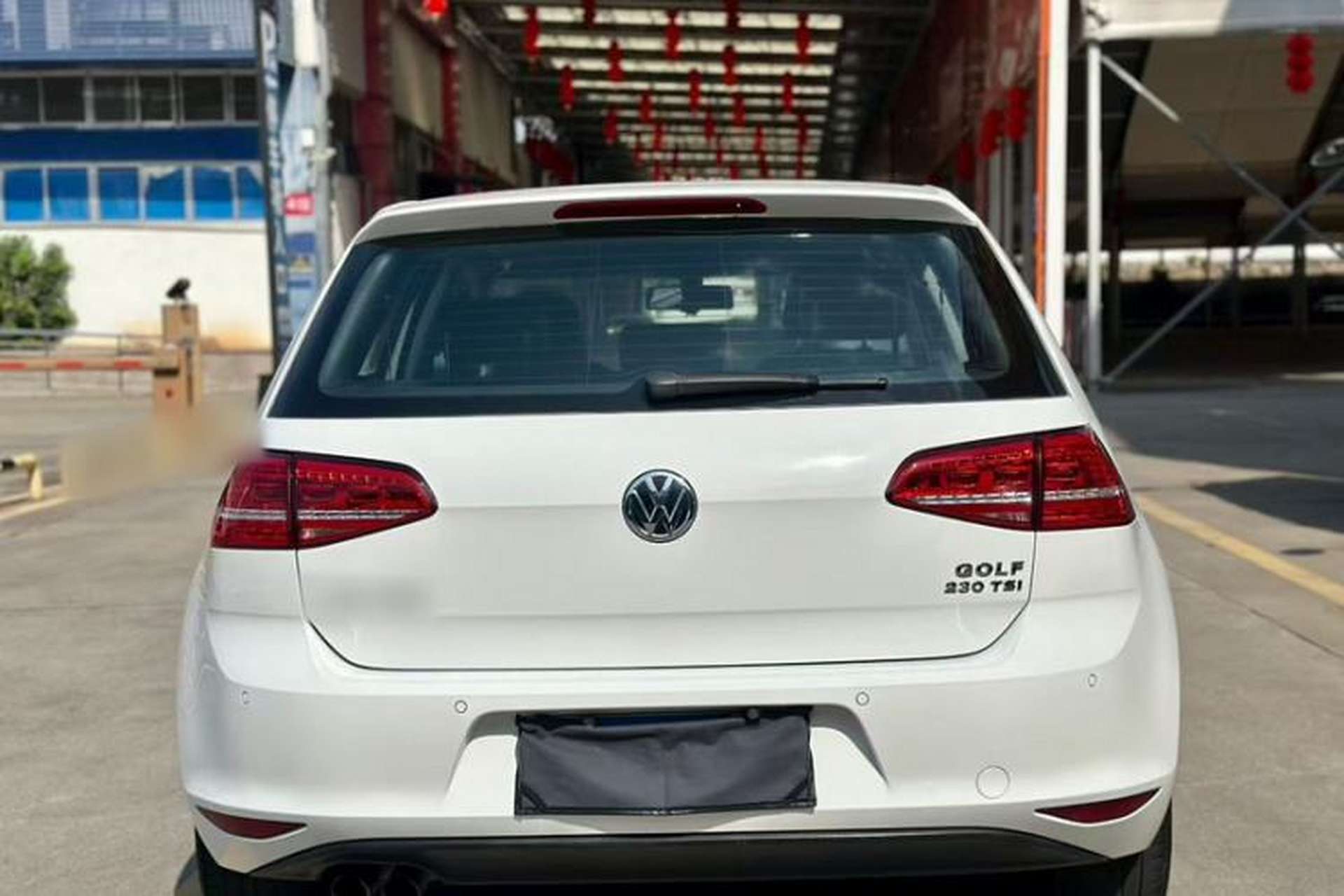 Used Volkswagen Golf 2016 230TSI Automatic Luxury Version Exterior 4