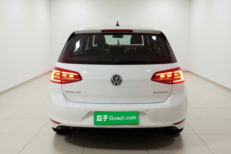 Used Volkswagen Golf 2016 1.4TSI Automatic R-Line Exterior 4