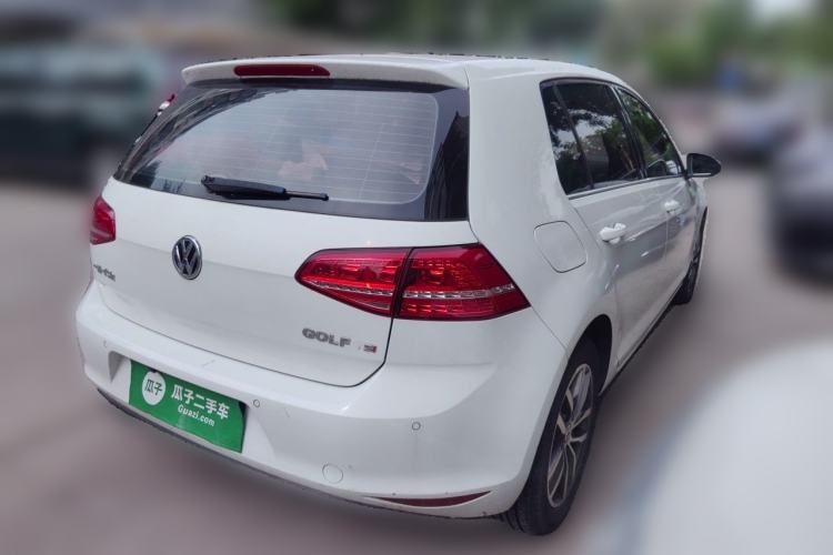Used Volkswagen Golf 2016 230TSI Automatic Luxury Version Exterior 5