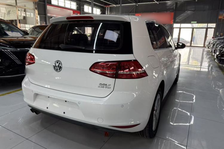 Used Volkswagen Golf 2016 230TSI Automatic Comfort Version Exterior 5