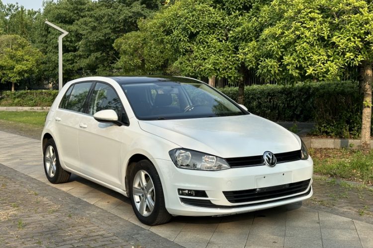 Used Volkswagen Golf 2016 230TSI Automatic Comfort Version Exterior 5