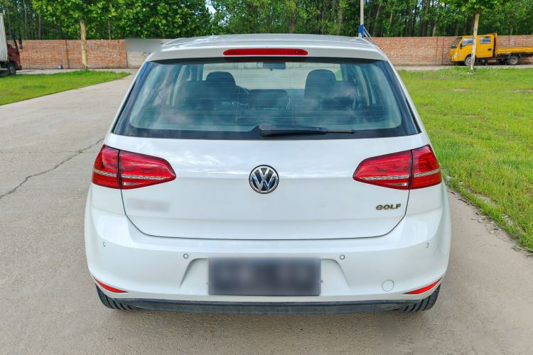 Used Volkswagen Golf 2016 1.6L Automatic Comfort Model Exterior 5